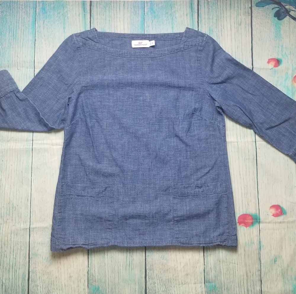 Vineyard Vines chambray top size XS